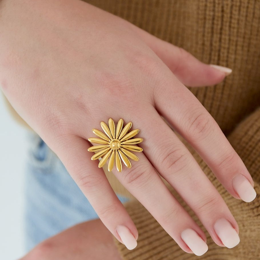 bloomy babe ring