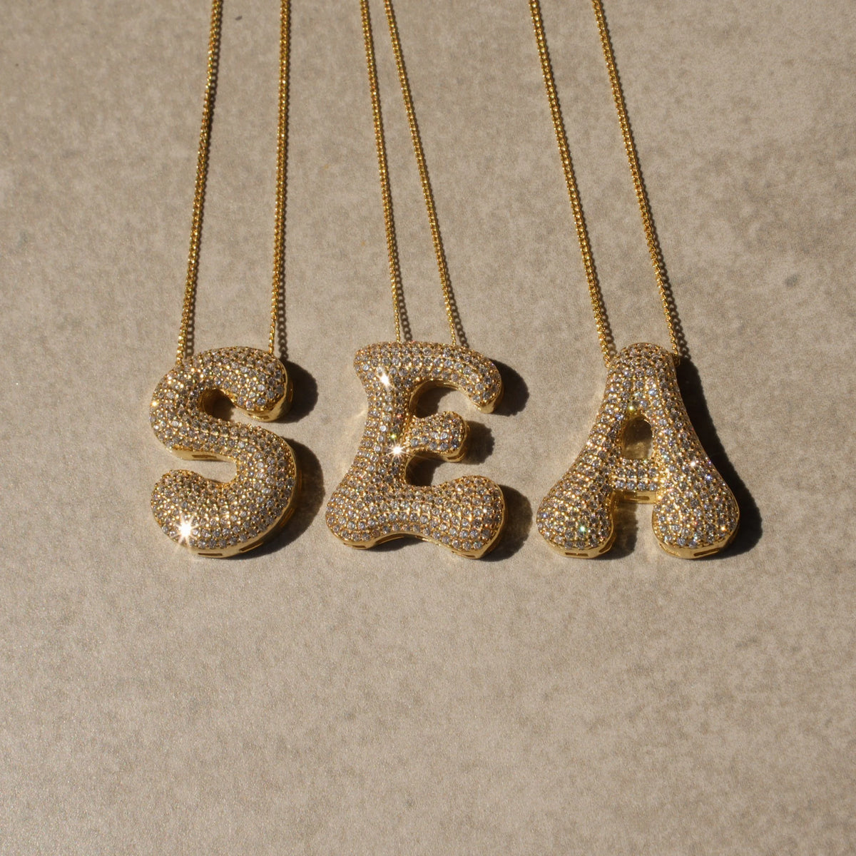 Icon iced Buchstaben Kette