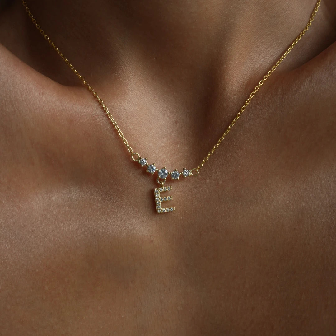 ESTEE MIT INITIALEN NECKLACE