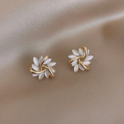 Flower Opal Earring